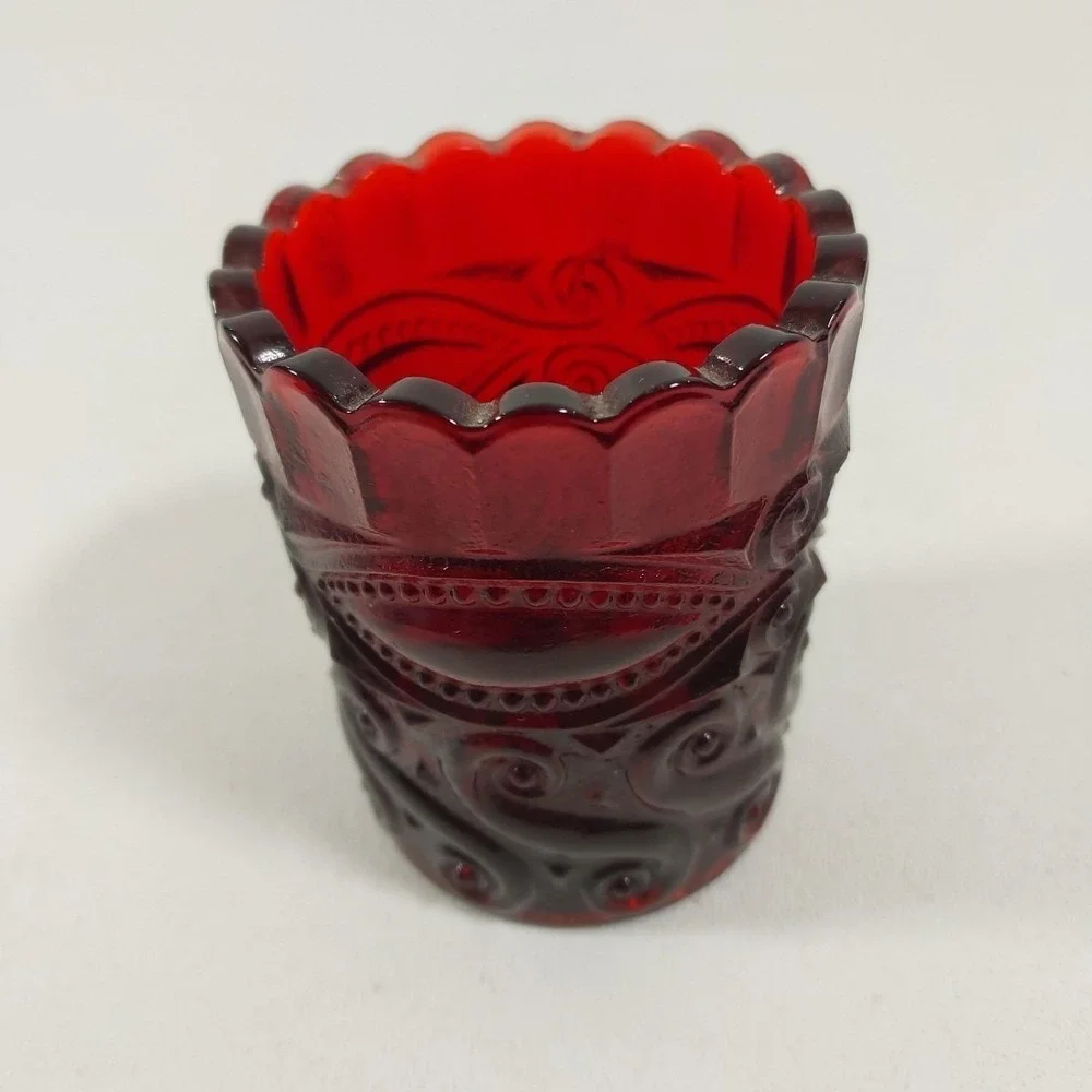 L. G. Wright Eye Winkler Toothpick Holder Ruby Red Scallped Edge 2.75